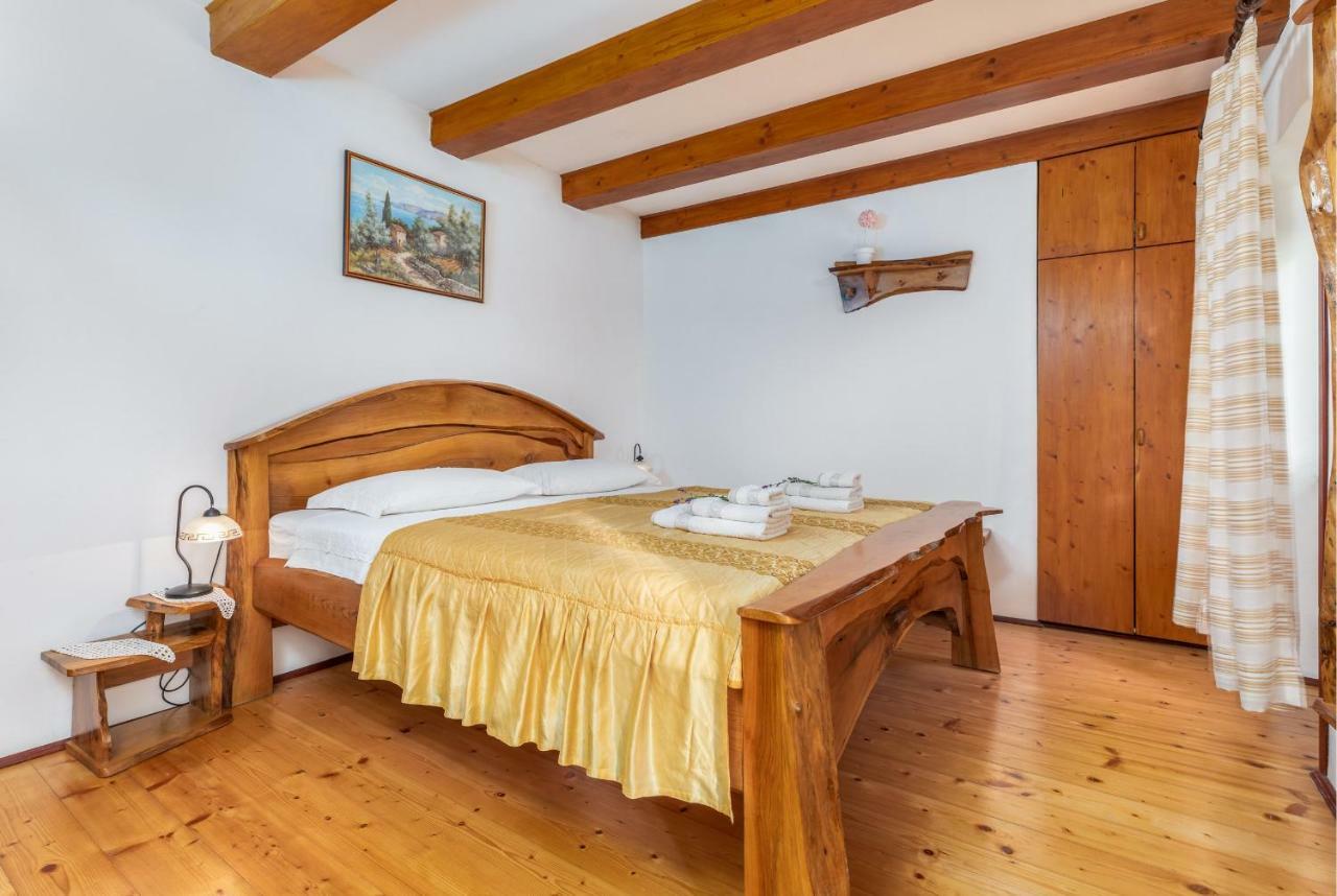 Holiday Home Ana Kanfanar Buitenkant foto